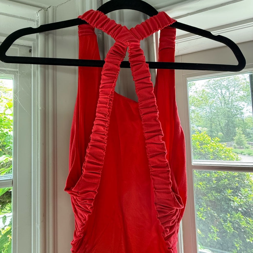 BEAUTIFUL FLATTERING Coral Linen Backless Dress by ASTR
